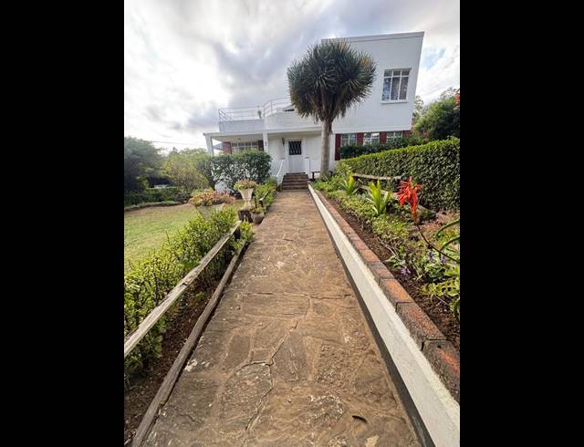 3 BEDROOM HOUSE FOR SALE IN KINGSWOOD